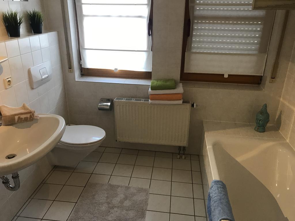Apartment Roxheim Екстер'єр фото